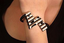 WRIST 5