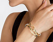 WRIST 4